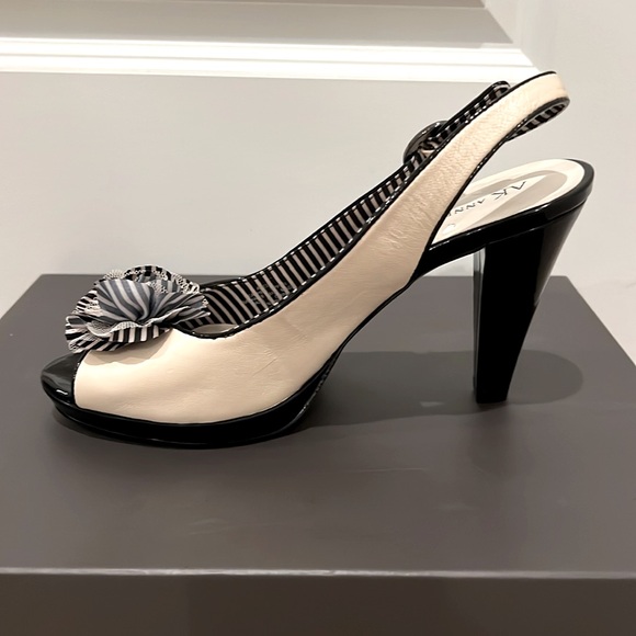 Anne Klein Slingback Heels - Picture 2 of 12